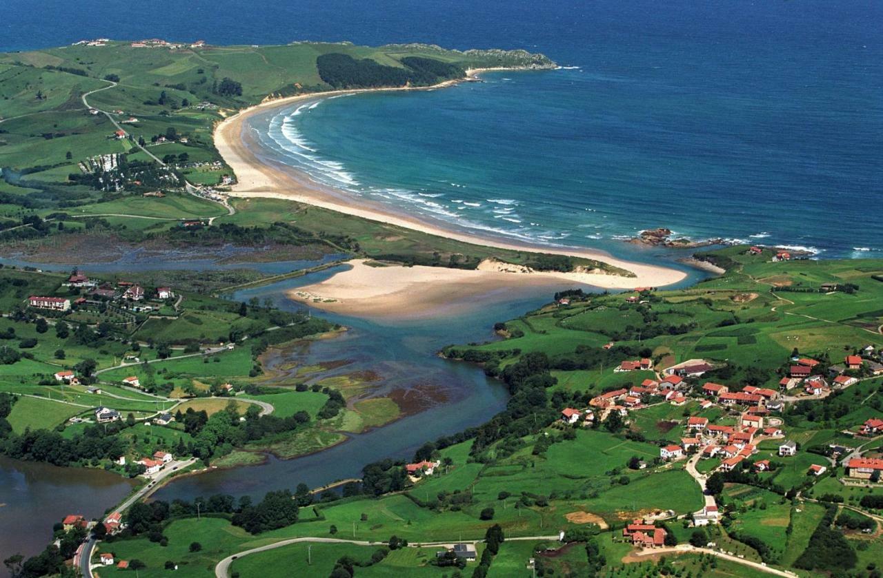 Dunas De Oyambre Comillas Bagian luar foto